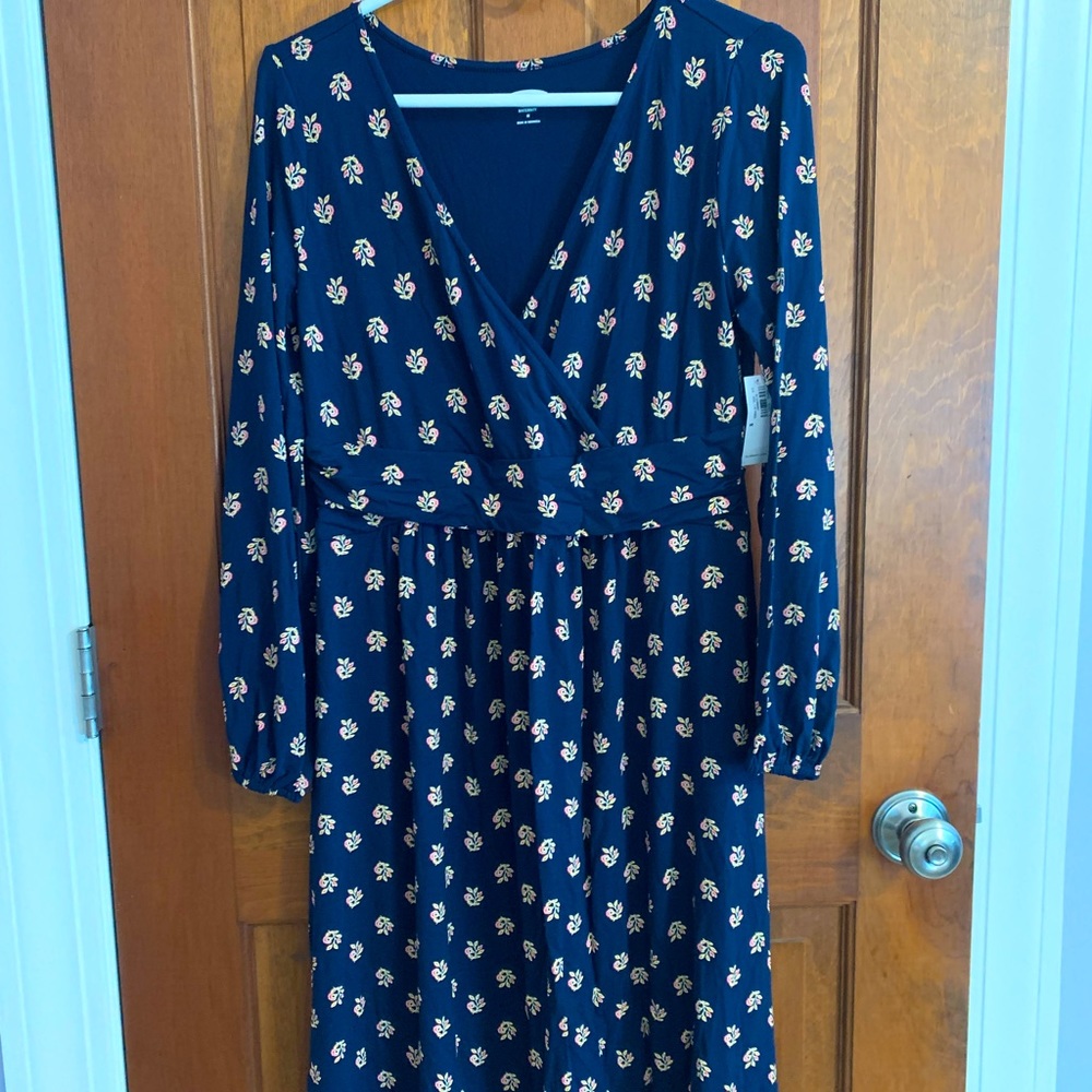 Maternity dress NWT old navy size M